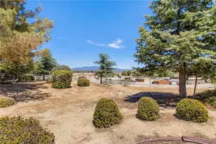 41810 Lakefront Dr, Aguanga, CA 92536 - Photo 10