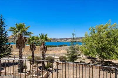 41810 Lakefront Drive, Aguanga, CA 92536 - Photo 4