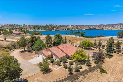 41810 Lakefront Drive, Aguanga, CA 92536 - Photo 2