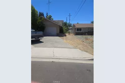 40875 Lois Court, Hemet, CA 92544 - Photo 2