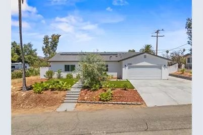 16938 Bell Avenue, Lake Elsinore, CA 92530 - Photo 2