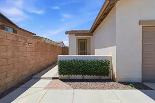 28529 Triple C Rnch Rd, Murrieta, CA 92563 - Photo 6
