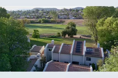 29272 Via Frontera, Murrieta, CA 92563 - Photo 40