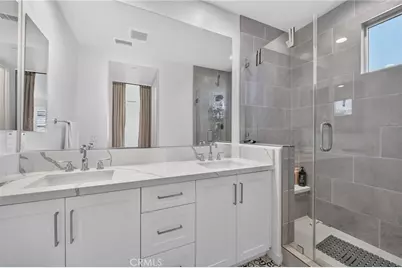 169 Hideaway Loop, Mission Viejo, CA 92692 - Photo 8