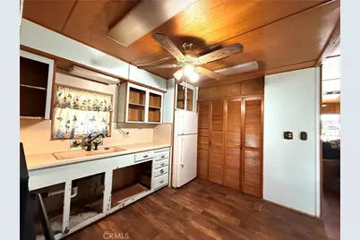 1536 S State St #48, Hemet, CA 92543 - Photo 14