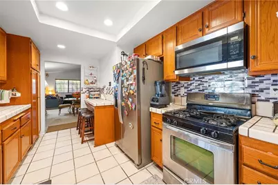 28300 Calle Gaviota, Sun City, CA 92586 - Photo 8