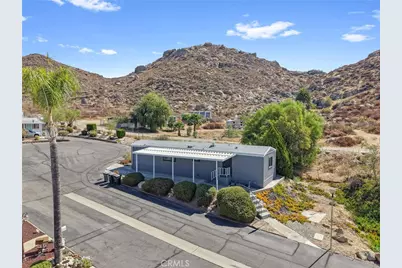 1700 S State #82, Hemet, CA 92543 - Photo 40