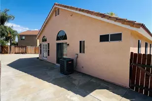 39611 Kilkare, Murrieta, CA 92562 - Photo 16