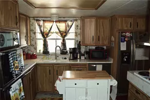 2230 Lake Park Dr, San Jacinto, CA 92583 - Photo 6