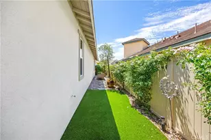 32012 Hyacinth Wy, Temecula, CA 92591 - Photo 34