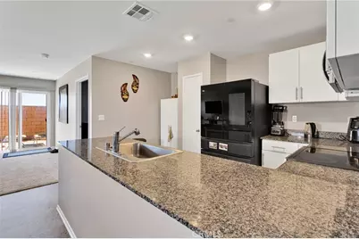 14200 Notre Dame, Hesperia, CA 92345 - Photo 12