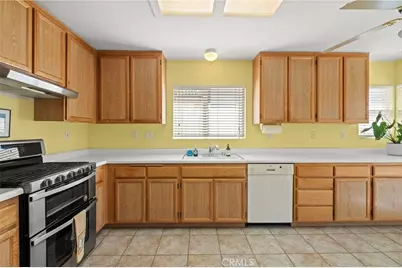 40288 Via Aguadulce, Murrieta, CA 92562 - Photo 16