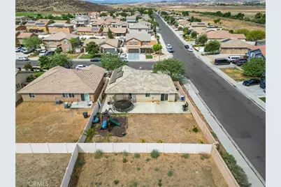 3411 Bryce Canyon Way, Perris, CA 92570 - Photo 38