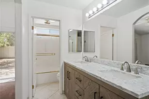 40050 Calle Yorba Vista, Murrieta, CA 92562 - Photo 24