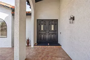 22084 San Joaquin, Canyon Lake, CA 92587 - Photo 6