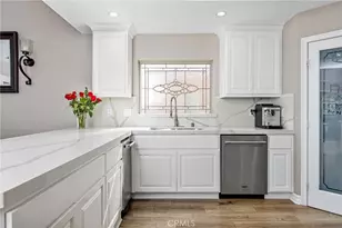 22084 San Joaquin, Canyon Lake, CA 92587 - Photo 14
