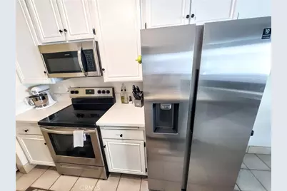 28541 Unit A Via Princesa, Murrieta, CA 92563 - Photo 6