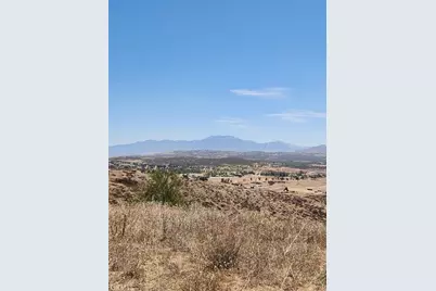 0 Intrepid, Hemet, CA 92544 - Photo 14