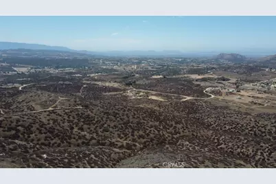 0 Intrepid, Hemet, CA 92544 - Photo 12