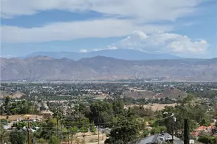 28280 Rawlings Rd, Hemet, CA 92544 - Photo 2