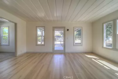 33189 Schaper Street, Lake Elsinore, CA 92530 - Photo 2