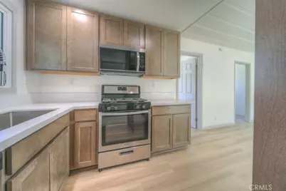 33189 Schaper Street, Lake Elsinore, CA 92530 - Photo 10