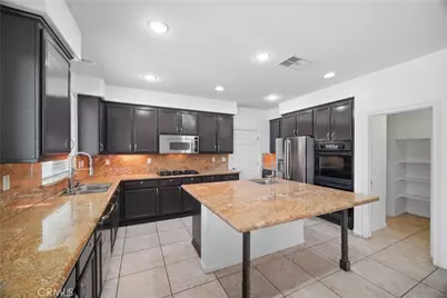 32856 Whitehaven Court, Menifee, CA 92584 - Photo 12