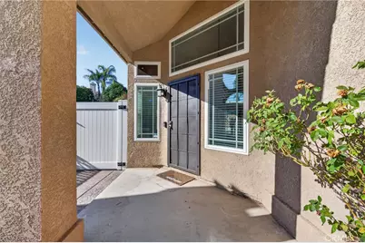 24432 Calle Tassjara, Murrieta, CA 92562 - Photo 4