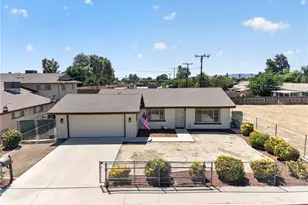 605 Los Tilos, Hemet, CA 92543 - Photo 48