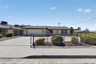 605 Los Tilos, Hemet, CA 92543 - Photo 2