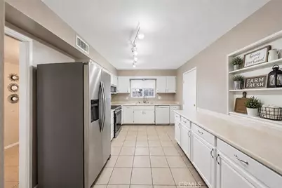 26106 Pine Valley Rd, Menifee, CA 92586 - Photo 2