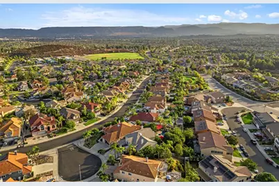 35995 Cortona Court, Murrieta, CA 92562 - Photo 4