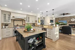 35995 Cortona Ct, Murrieta, CA 92562 - Photo 16