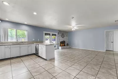 41763 Lomas, Hemet, CA 92544 - Photo 4