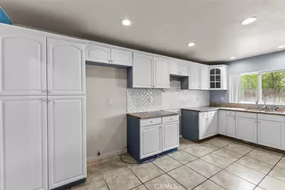 41763 Lomas, Hemet, CA 92544 - Photo 6