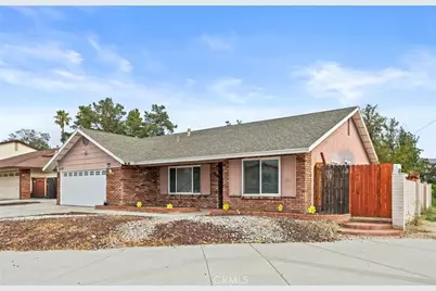 41763 Lomas, Hemet, CA 92544 - Photo 2