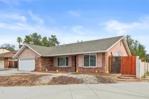 41763 Lomas, Hemet, CA 92544 - Photo 2