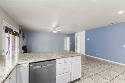 41763 Lomas, Hemet, CA 92544 - Photo 8