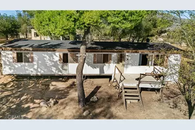 32305 Red Mountain, Hemet, CA 92544 - Photo 10