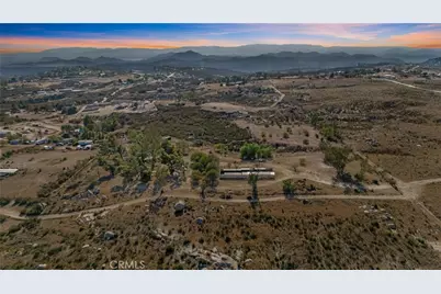 32305 Red Mountain, Hemet, CA 92544 - Photo 2