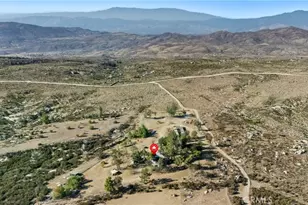 32305 Red Mountain, Hemet, CA 92544 - Photo 14