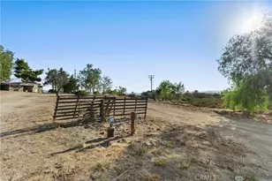 32305 Red Mountain, Hemet, CA 92544 - Photo 56