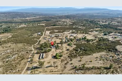 32305 Red Mountain, Hemet, CA 92544 - Photo 12