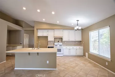 37418 Old Oak Terrace, Murrieta, CA 92562 - Photo 8