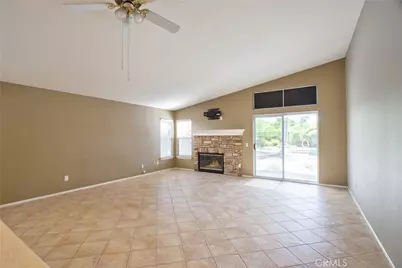 37418 Old Oak Terrace, Murrieta, CA 92562 - Photo 12