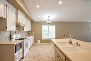 37418 Old Oak Terrace, Murrieta, CA 92562 - Photo 10