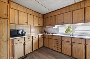 301 E Foothills Blvd, Pomona, CA 91767 - Photo 10