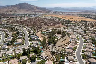 35478 Daffodil Cir, Winchester, CA 92596 - Photo 48