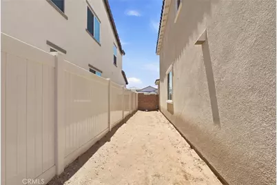 280 Berrybush, Hemet, CA 92543 - Photo 32