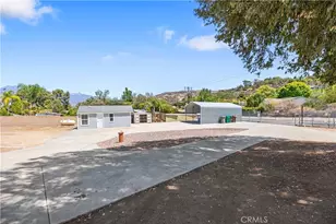 28101 Rawlings, Hemet, CA 92544 - Photo 40
